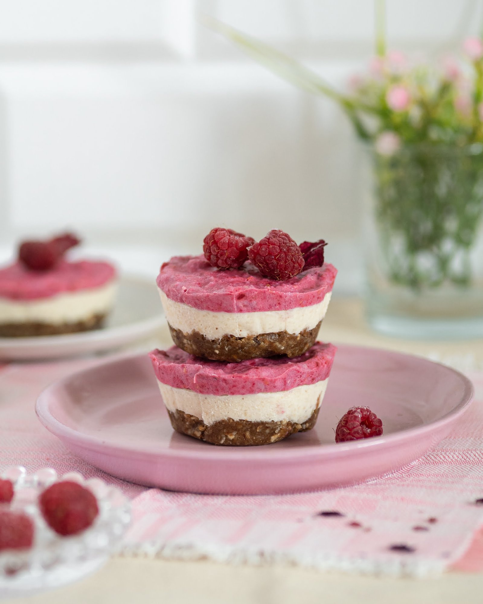 Sūrio pyragaičiai su avietėmis