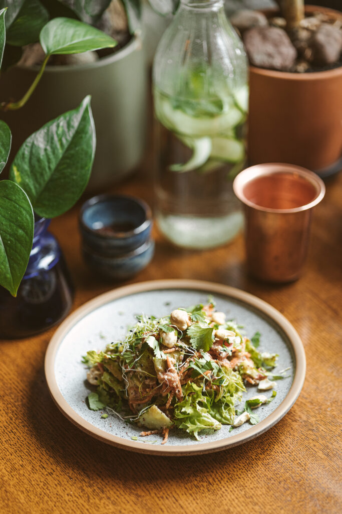 Salotos, kavinė "Moksha"